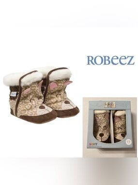 🆕ROBEEZ - 6/12M - NWT - SNOW LEOPARD CAT SUEDE LEATHER BOOTIES / BOOTS